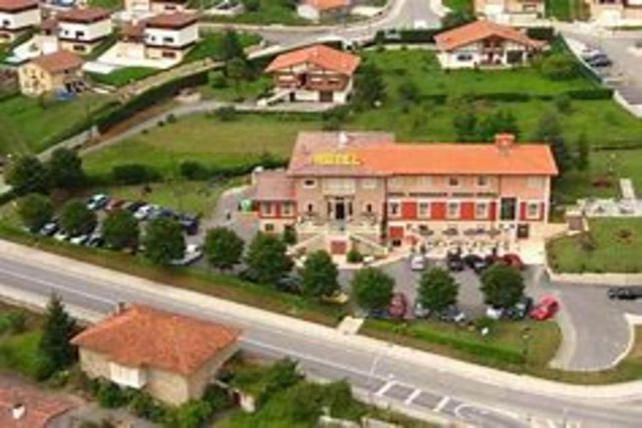 Hotel Güeñes Esterno foto